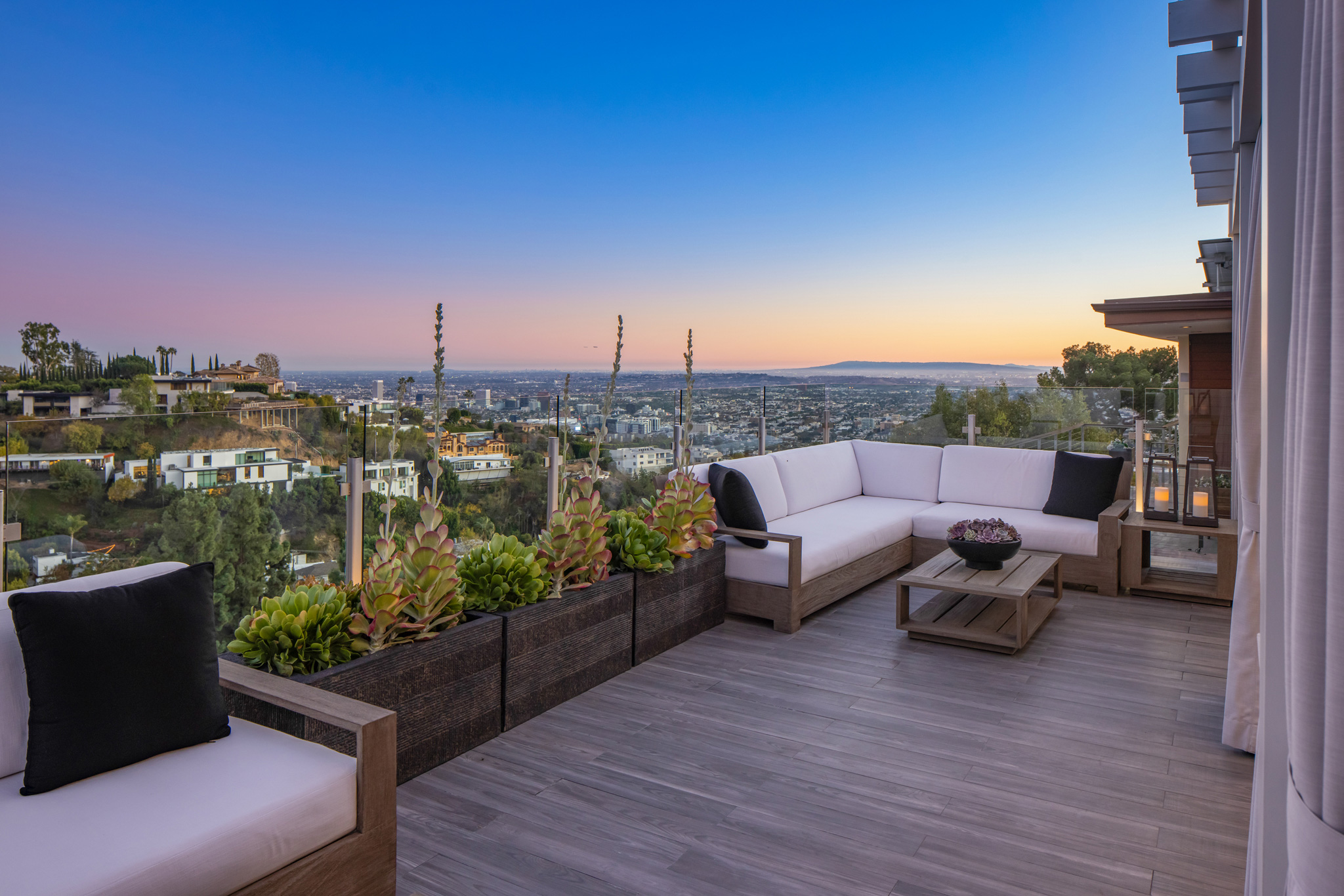 Barnett Interiors Los Angeles